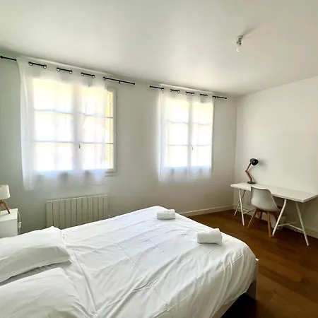 Apartamento L'haussmaninen, En Plein Centre De *