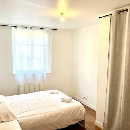 L'haussmaninen, En Plein Centre De Apartamento